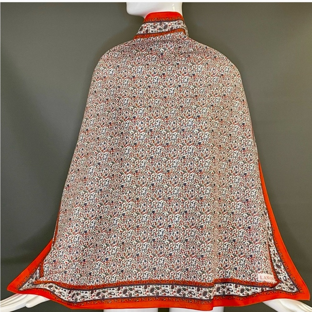 ♥️ Beautiful Lanvin Floral Print Scarf - Picture 3 of 5